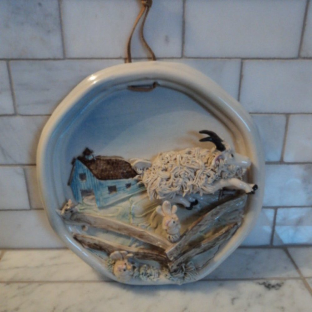 farm pottery plaque ~ hand crafted ~ 8" x 8" - Picture 1 of 6